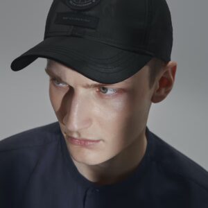 https---hypebeast.com-wp-content-blogs.dir-4-files-2020-08-canada-goose-want-les-essentiels-collaboration-capsule-333.jpg